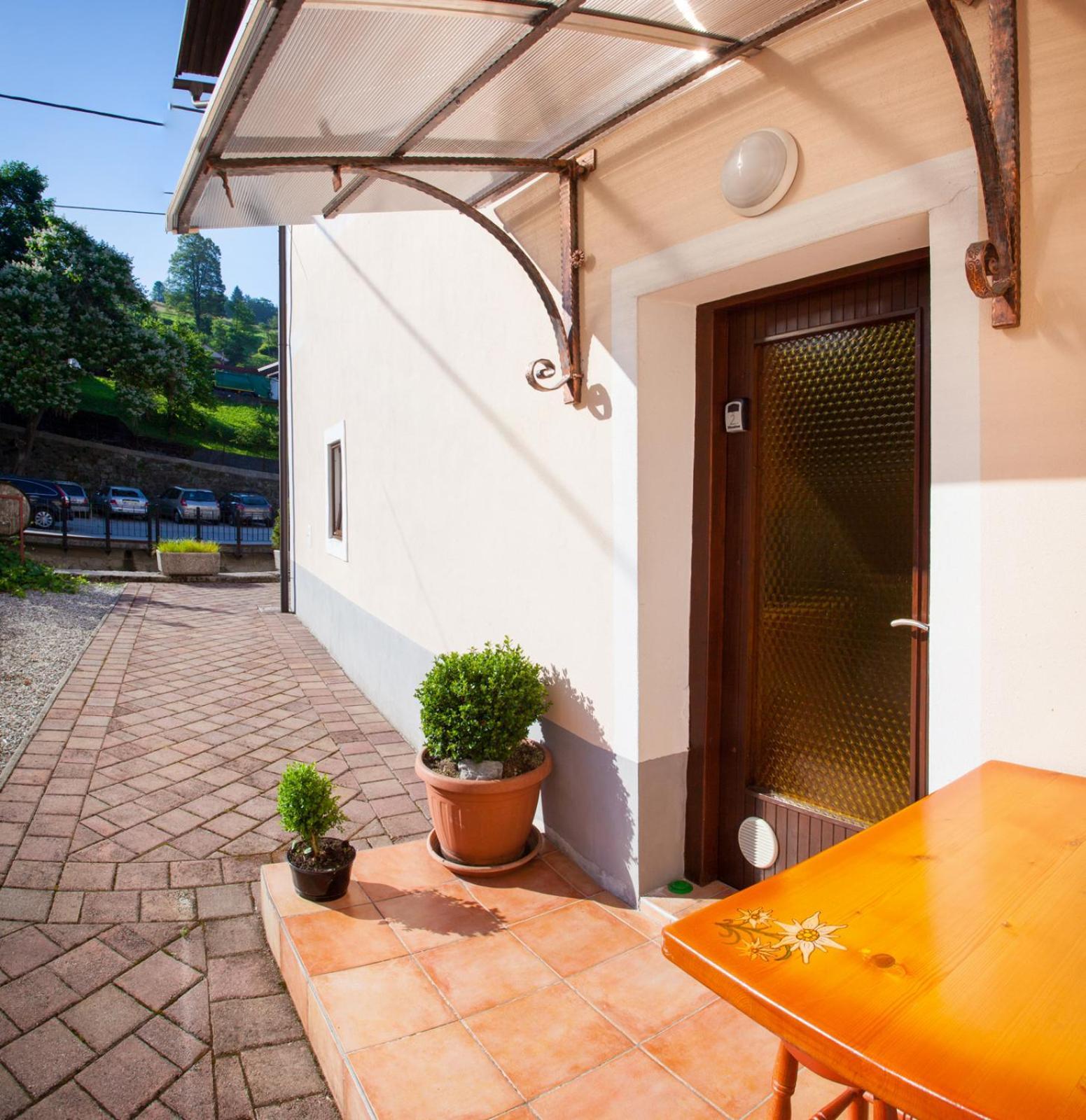 Apartma Na Starem Placu Idrija Esterno foto