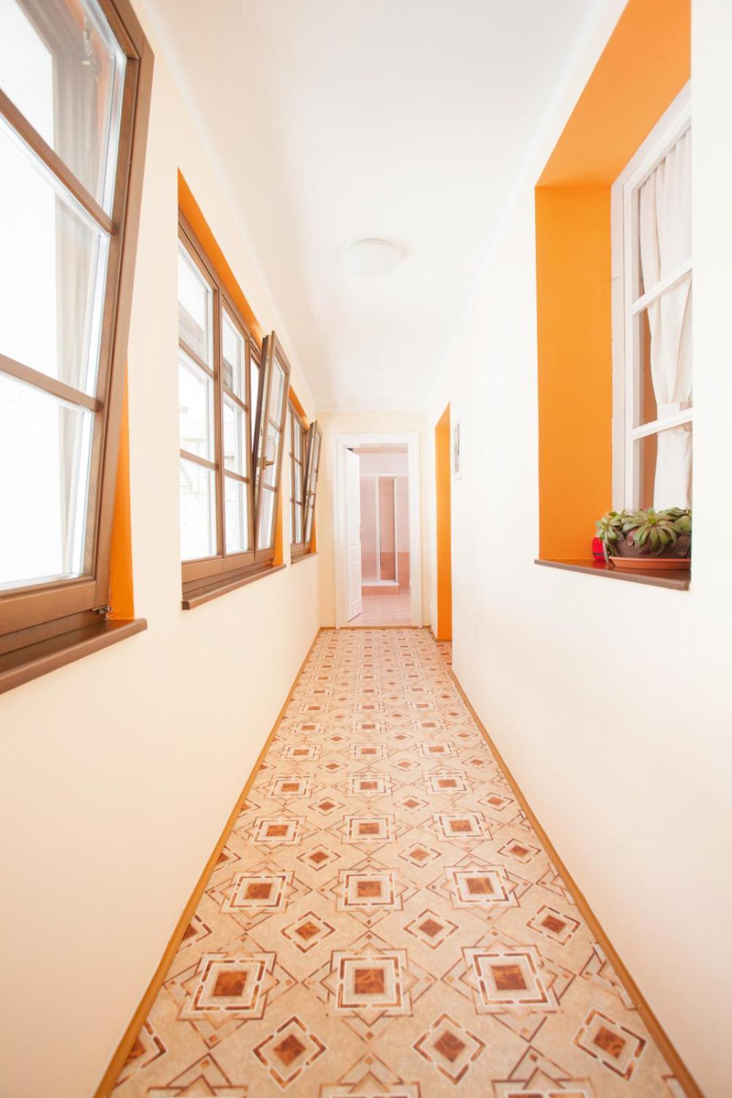 Apartma Na Starem Placu Idrija Esterno foto