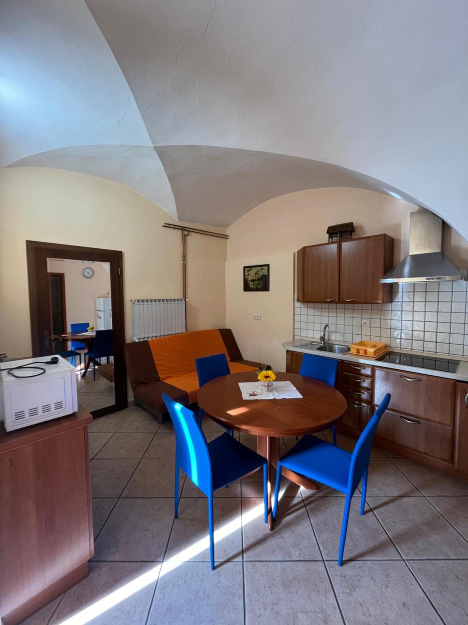 Apartma Na Starem Placu Idrija Esterno foto