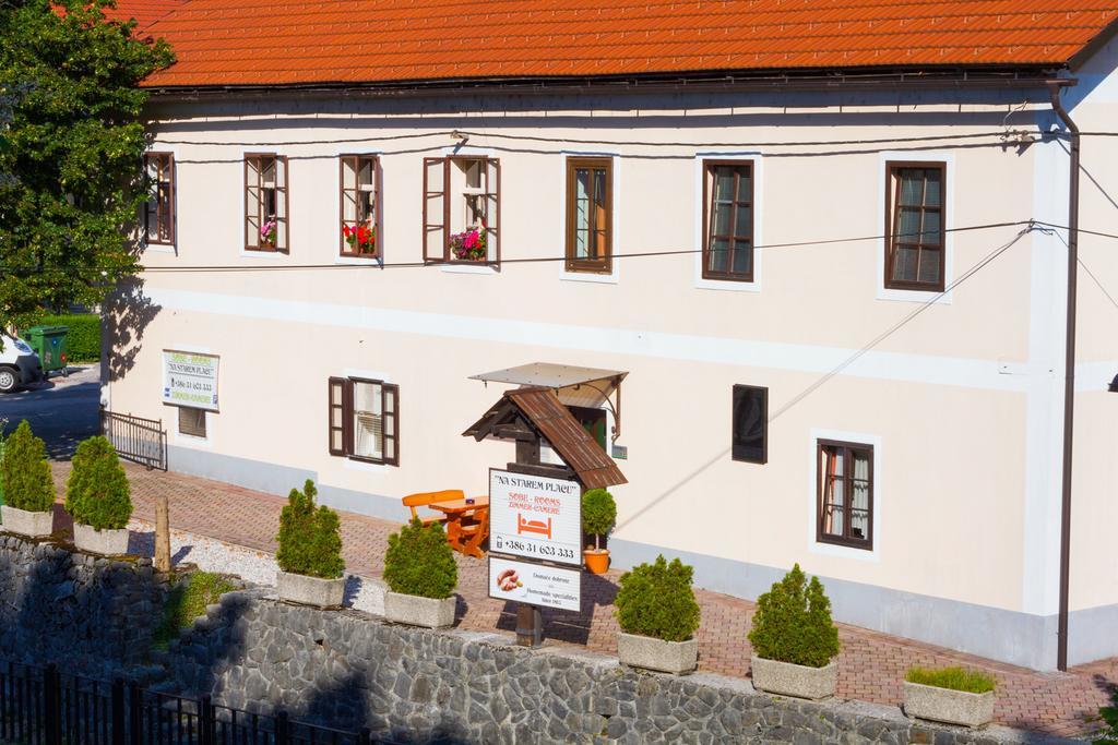 Apartma Na Starem Placu Idrija Esterno foto